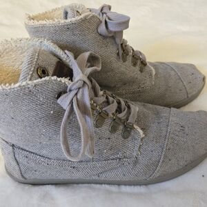 Toms Light Gray Women's High-Top Sneakers